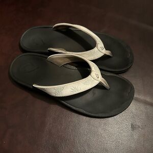 OluKai sandals